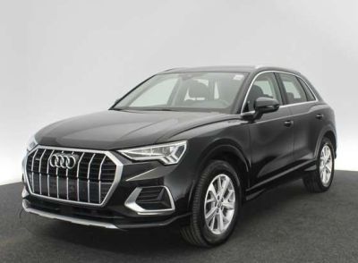 Audi Q3 černá